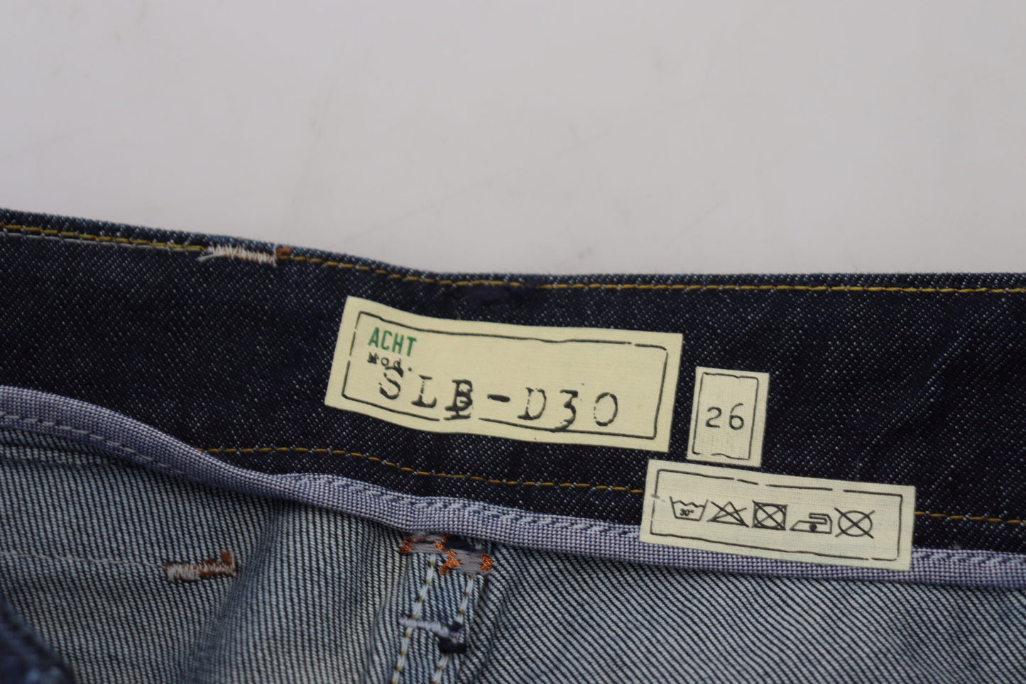 Acht Blaue Baumwolle Niedrige Taille Slim Fit Damen Casual Jeans
