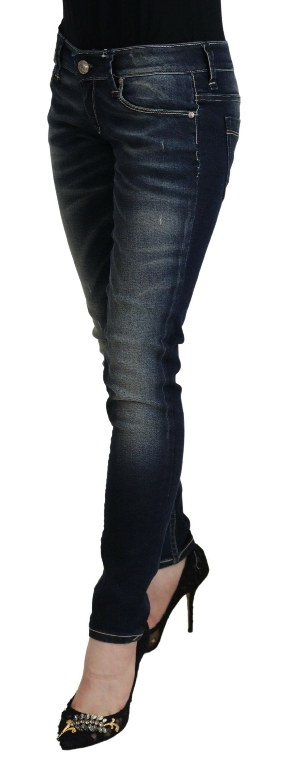 Acht Blau gewaschene Baumwolle Slim Fit Damen Denim Jeans