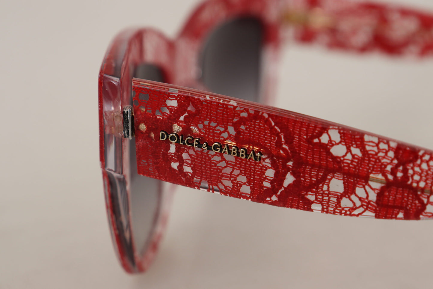 Dolce & Gabbana Rote Sonnenbrille DG4231F Spitze Acetat Rechteck Shades