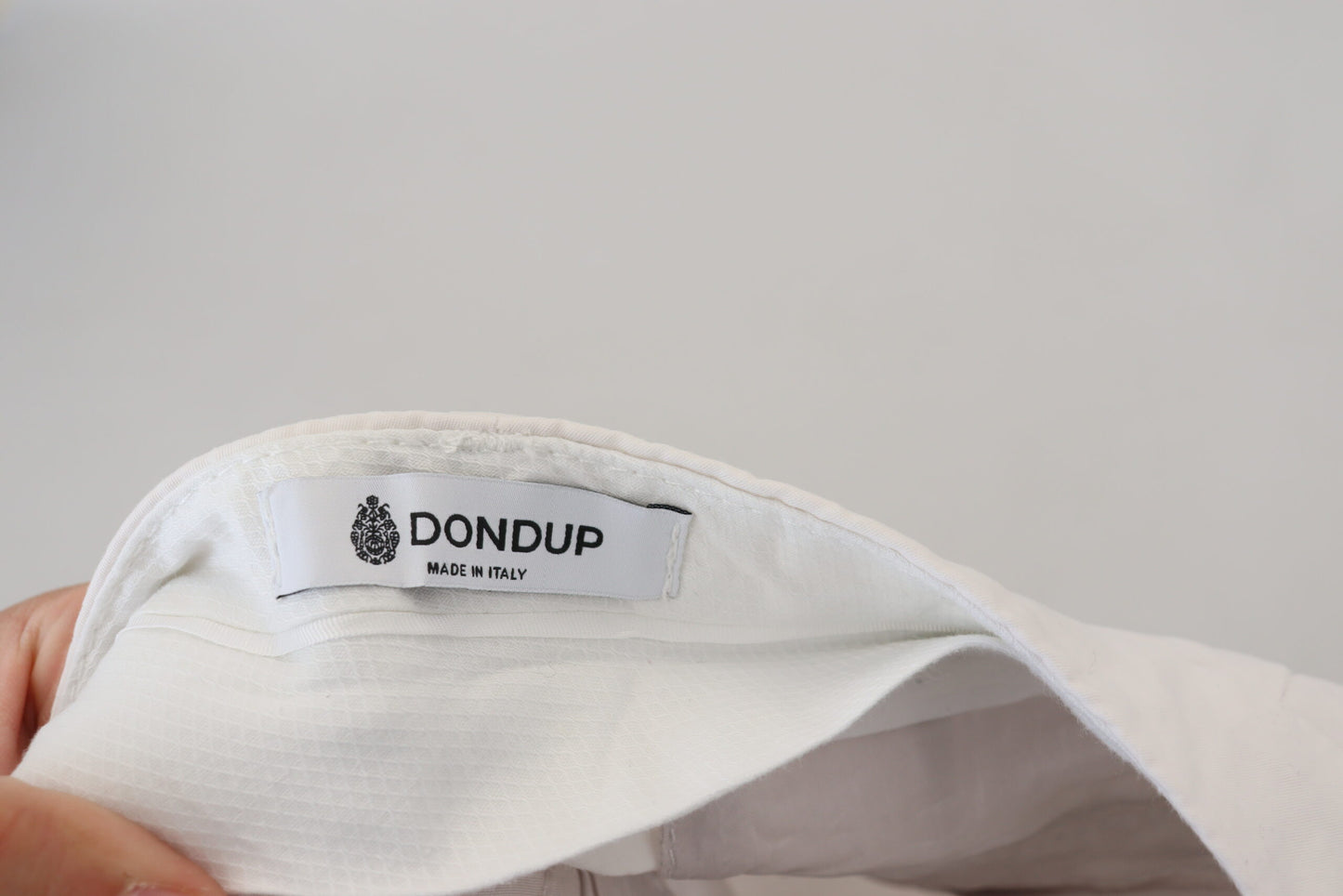 Dondup Weiße konisch zulaufende Damenhose mit hoher Taille