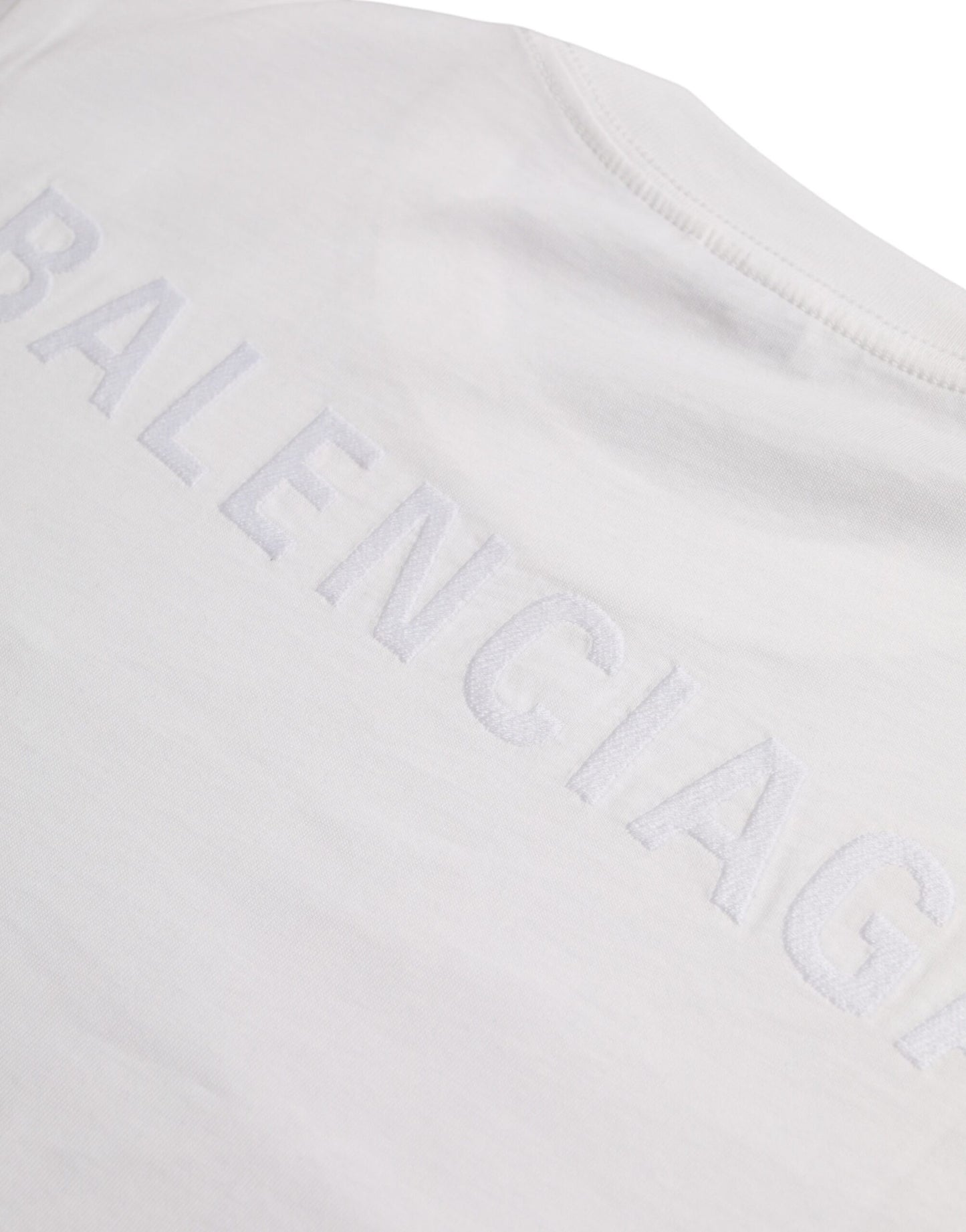 Balenciaga Weißes Baumwoll-T-Shirt mit Rundhalsausschnitt und kurzen Ärmeln