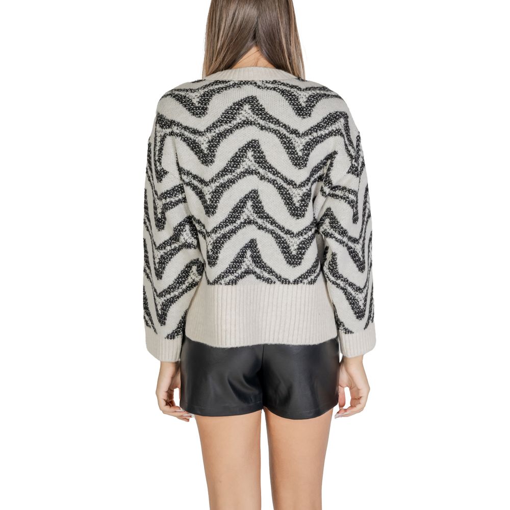 Only Weißer Marabu-Pullover