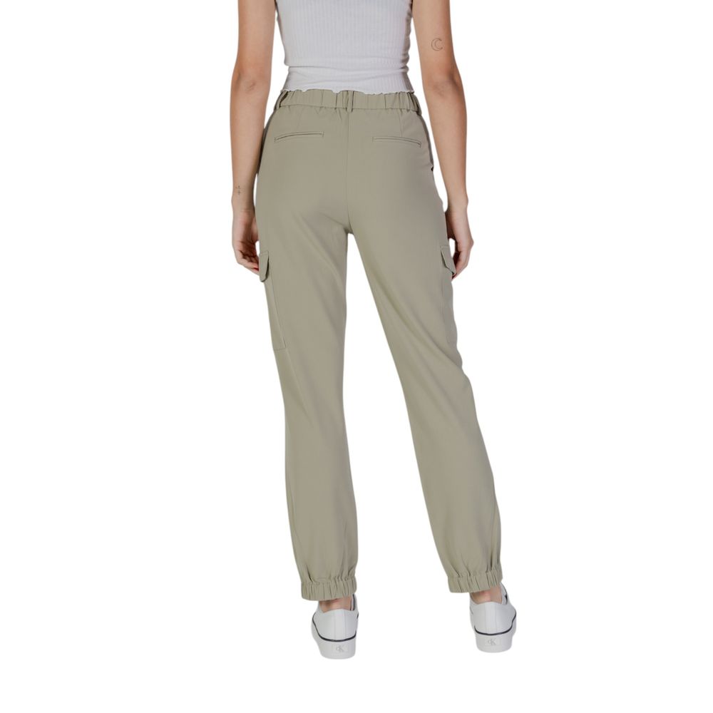 B.Young Grüne Polyester-Hose