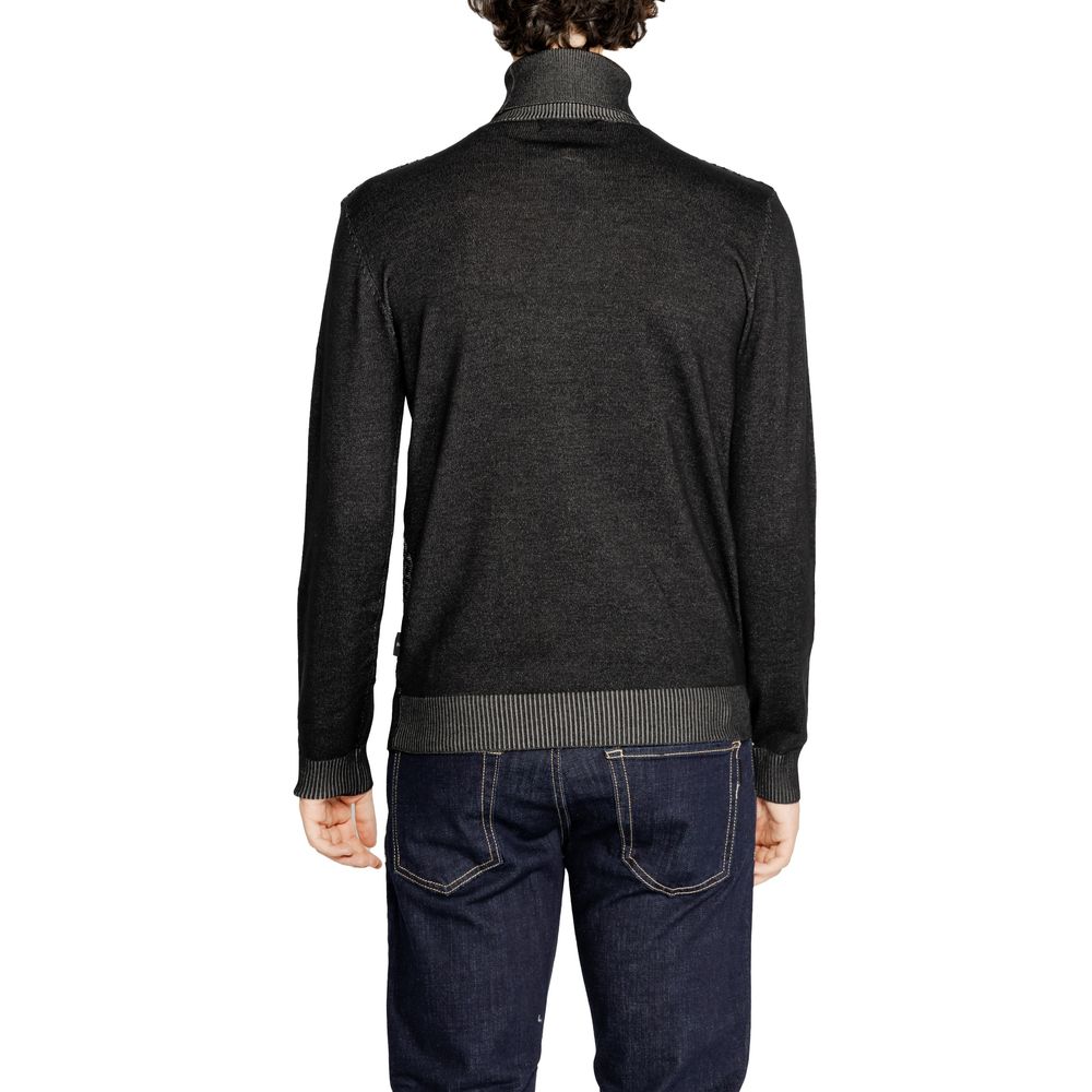 Hamaki-Ho Schwarzer Viskose-Rollkragenpullover