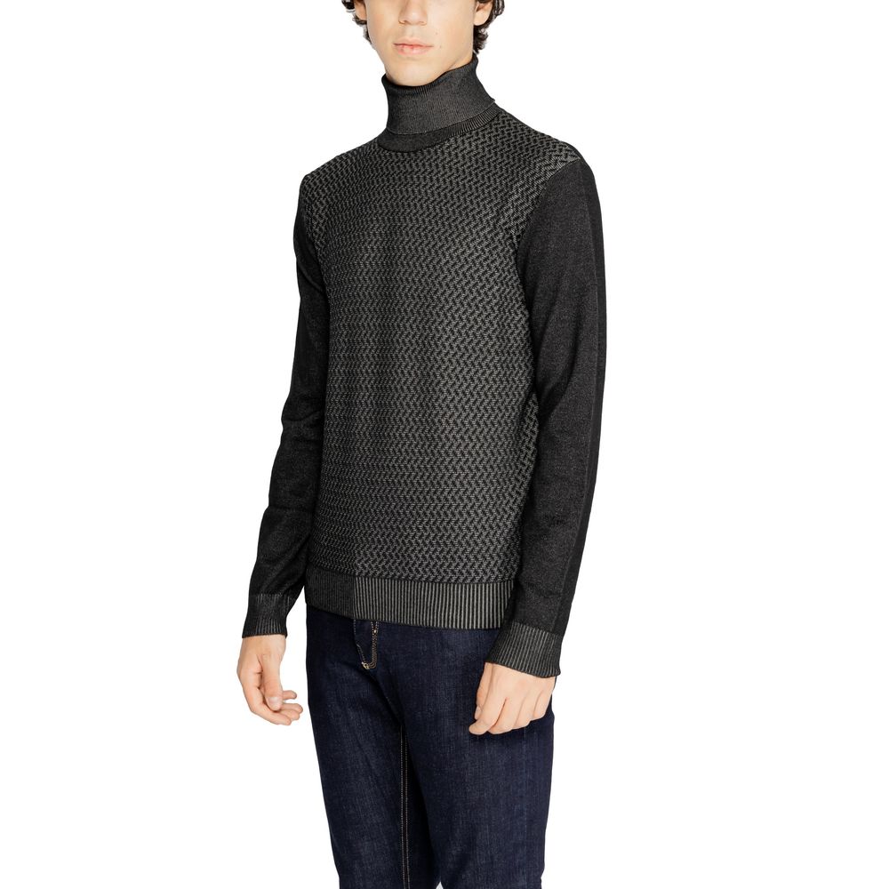 Hamaki-Ho Schwarzer Viskose-Rollkragenpullover