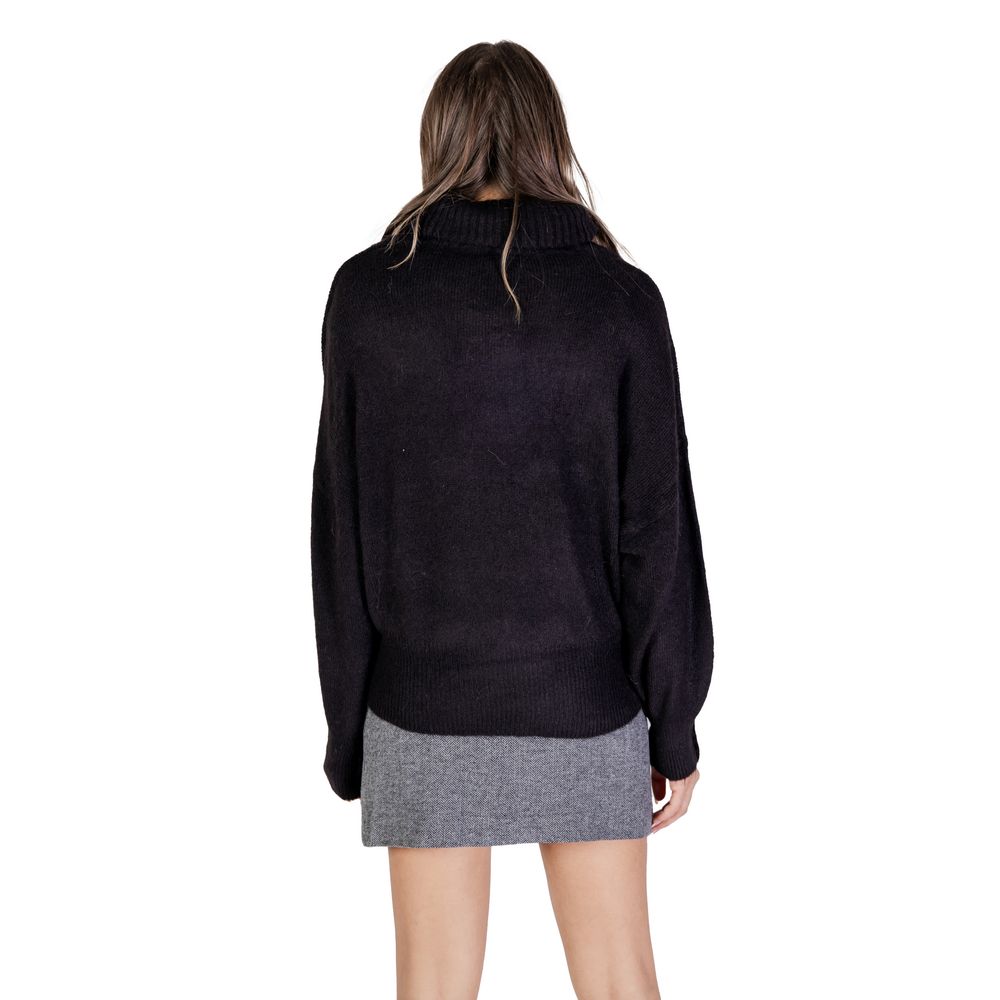 ICHI Schwarzer Marabu-Rollkragenpullover
