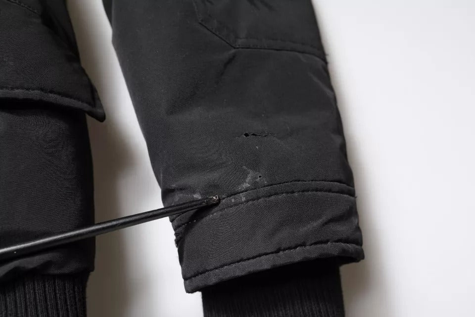 Woolrich Schwarzer Kapuzenmantel mit langen Ärmeln Pelz Shearling Mantel Jacke
