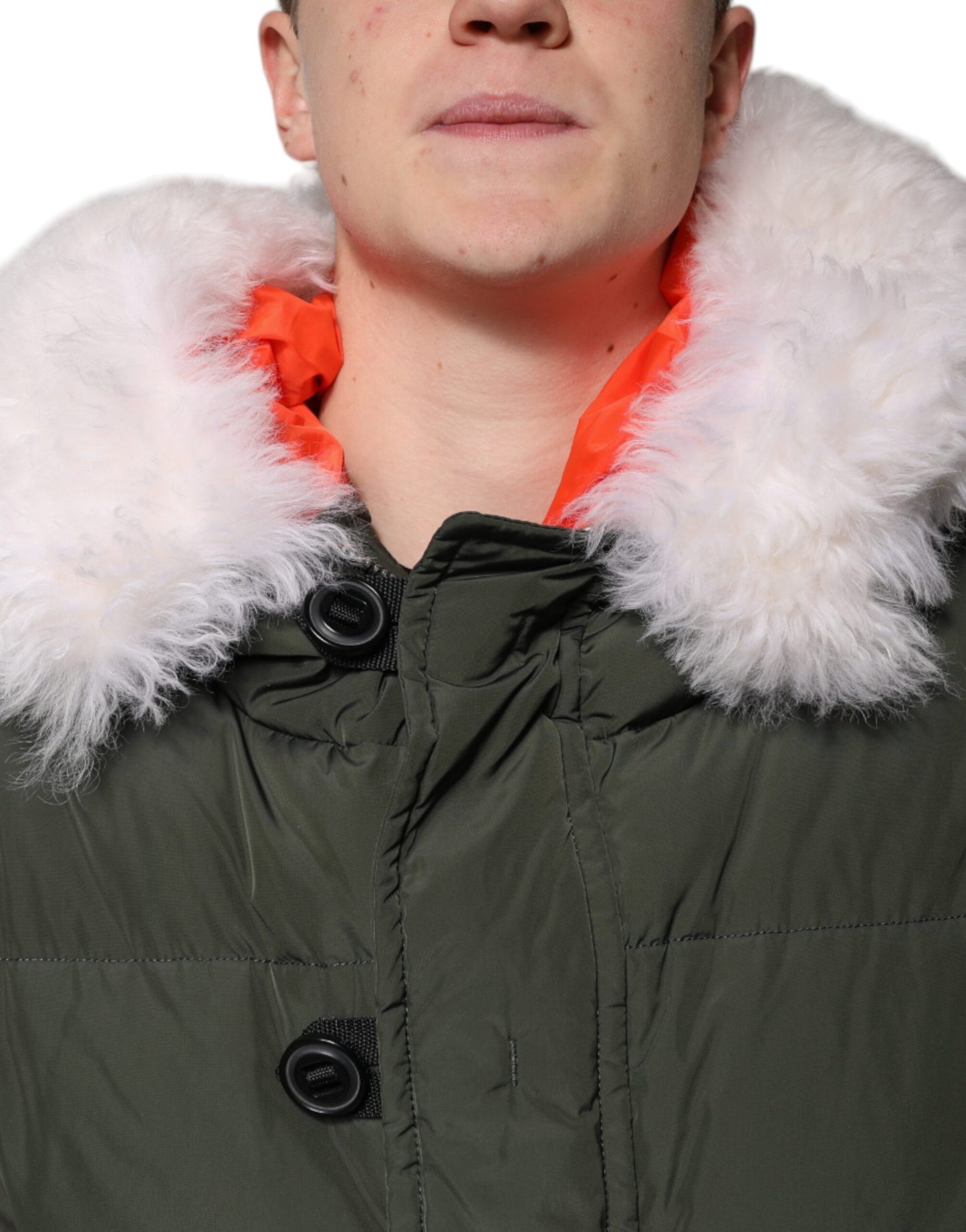 Dsquared² Grüne Jacke mit Kapuze und langen Ärmeln aus Fell und Shearling