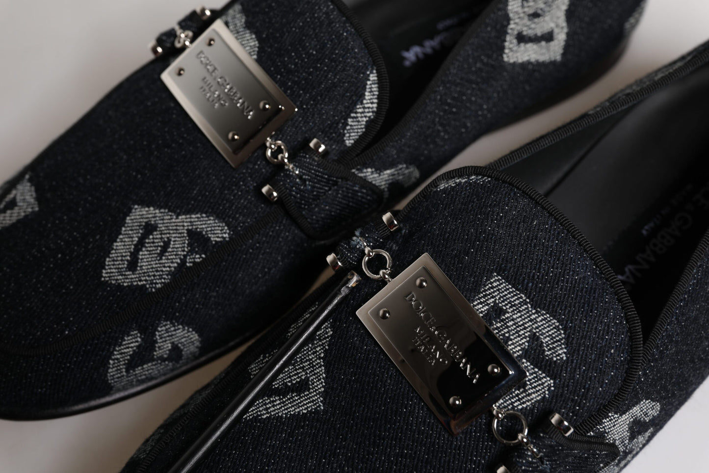 Dolce & Gabbana Schwarzes Logo Baumwolle Loafers Formelle Schuhe