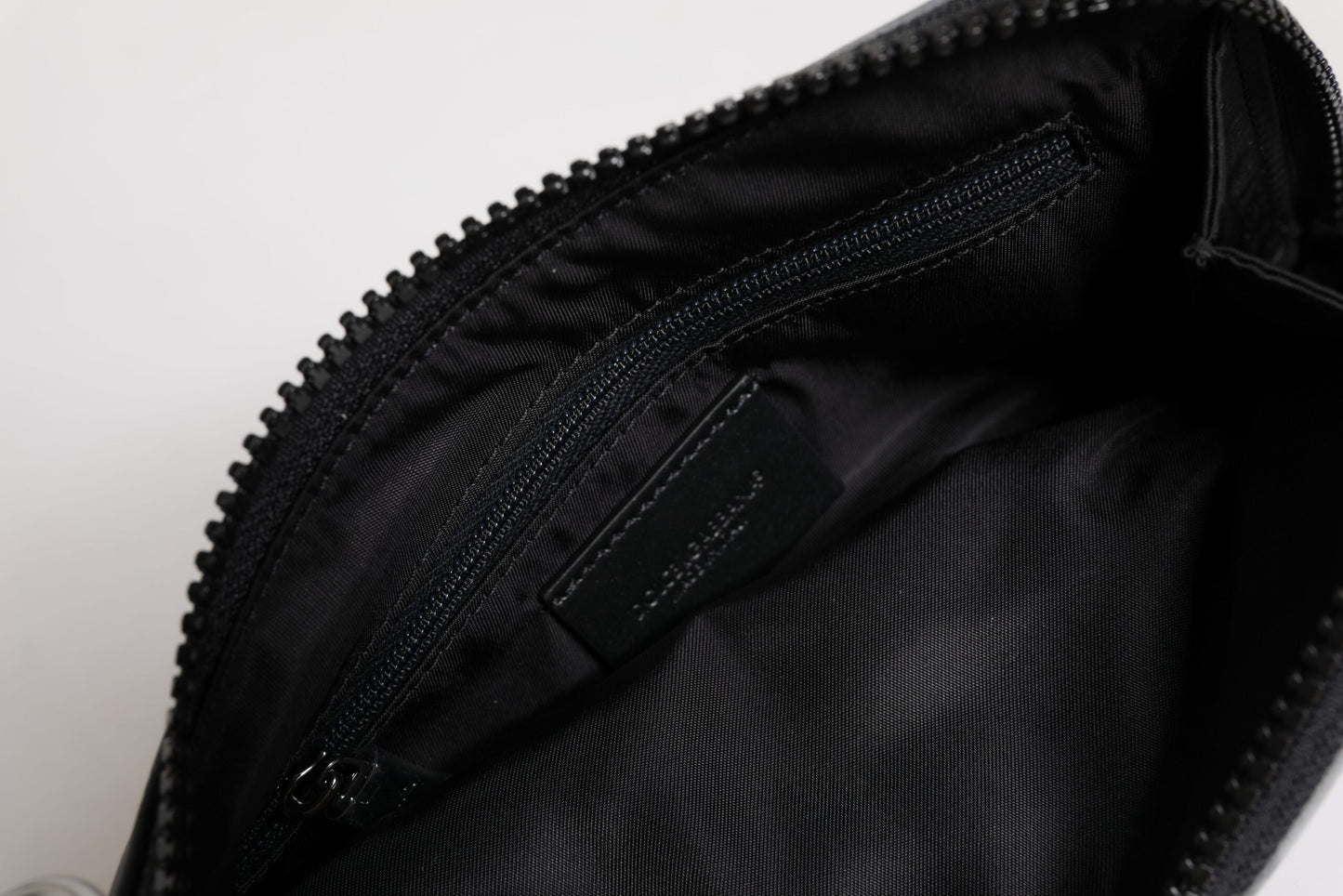 Dolce & Gabbana Schwarz Grau Camouflage Logo Plaque Schlüsselanhänger Tasche