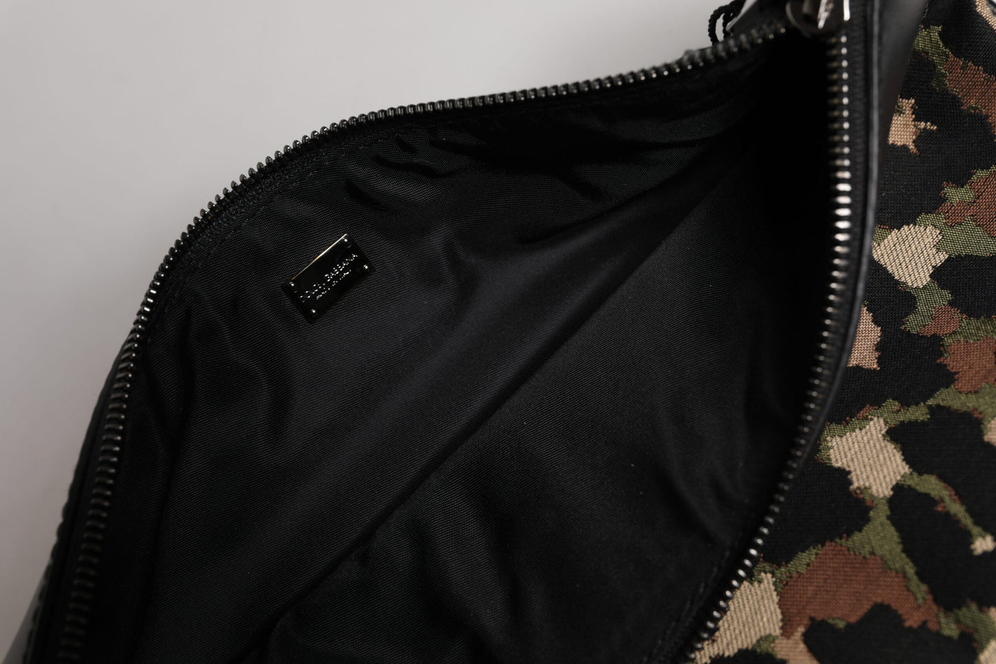 Dolce & Gabbana Multicolor Leopard Jacquard Print Logo Plaque Pouch Tasche