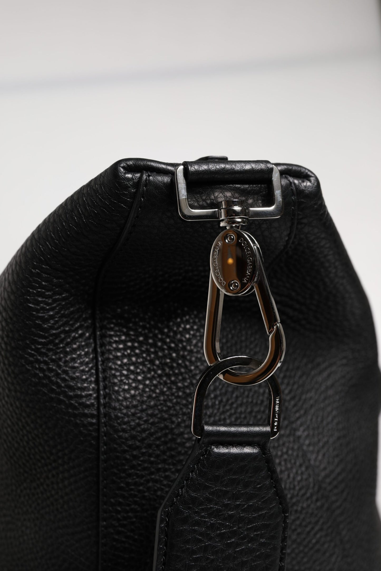 Dolce & Gabbana Schwarze Kalbslederhandtasche Duffle Bag