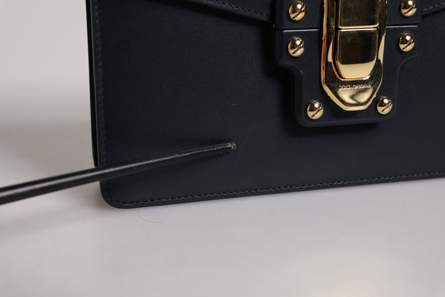 Dolce & Gabbana Schwarze Schulterriemen-Tasche aus Kalbsleder