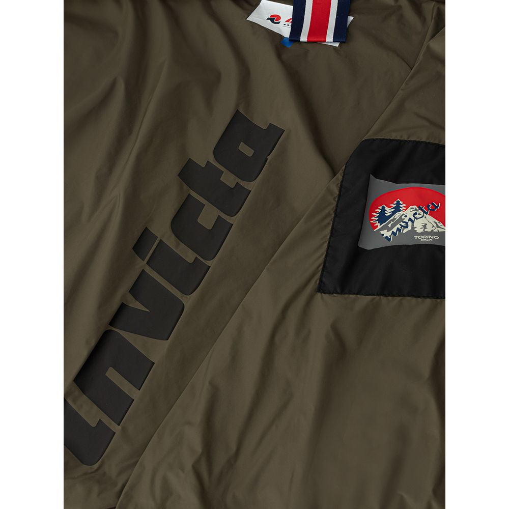 Invicta Schwarze Polyamid-Jacken &