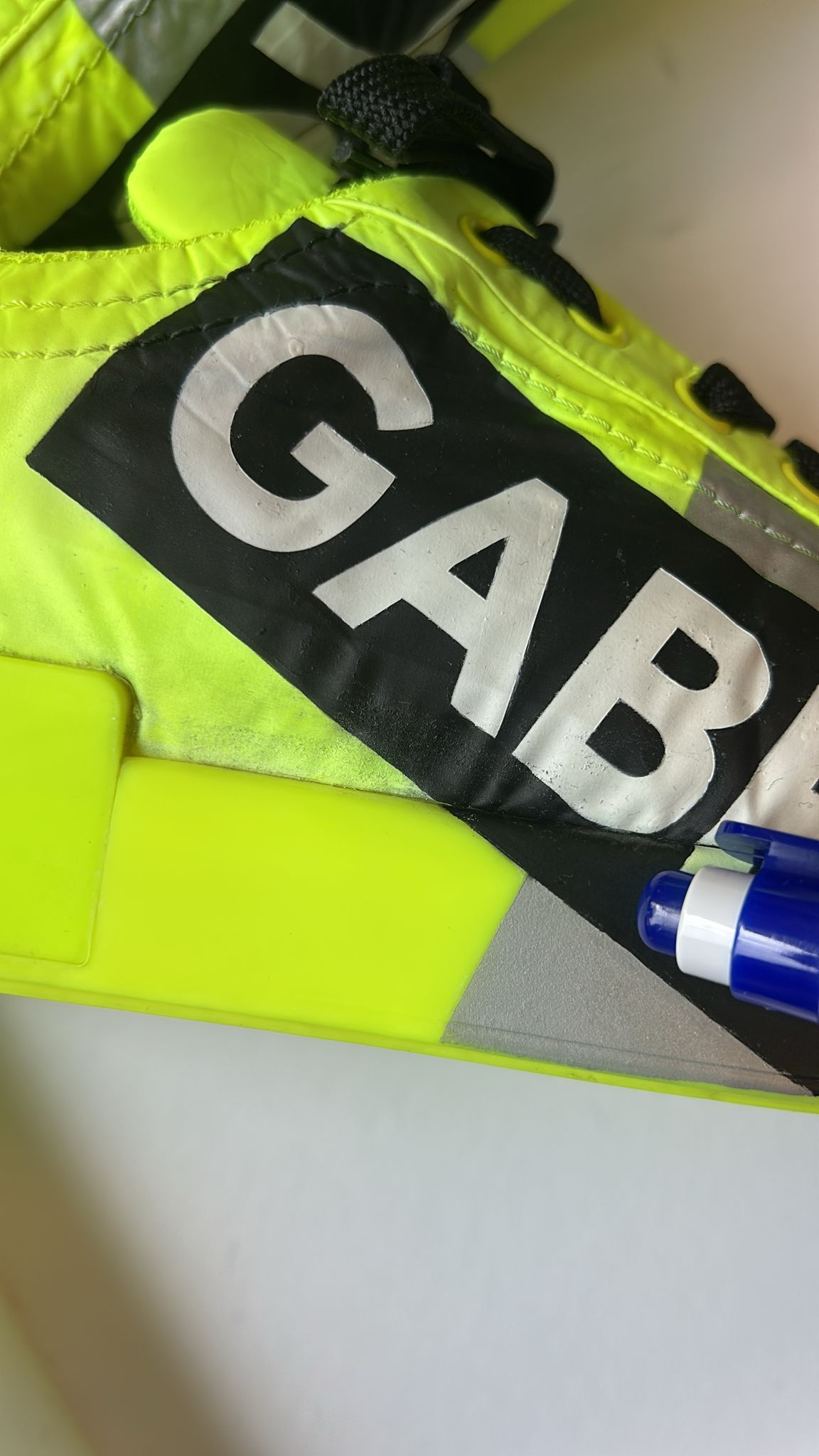 Dolce & Gabbana Neon Grün Logo Tape Low Top Sneakers Schuhe