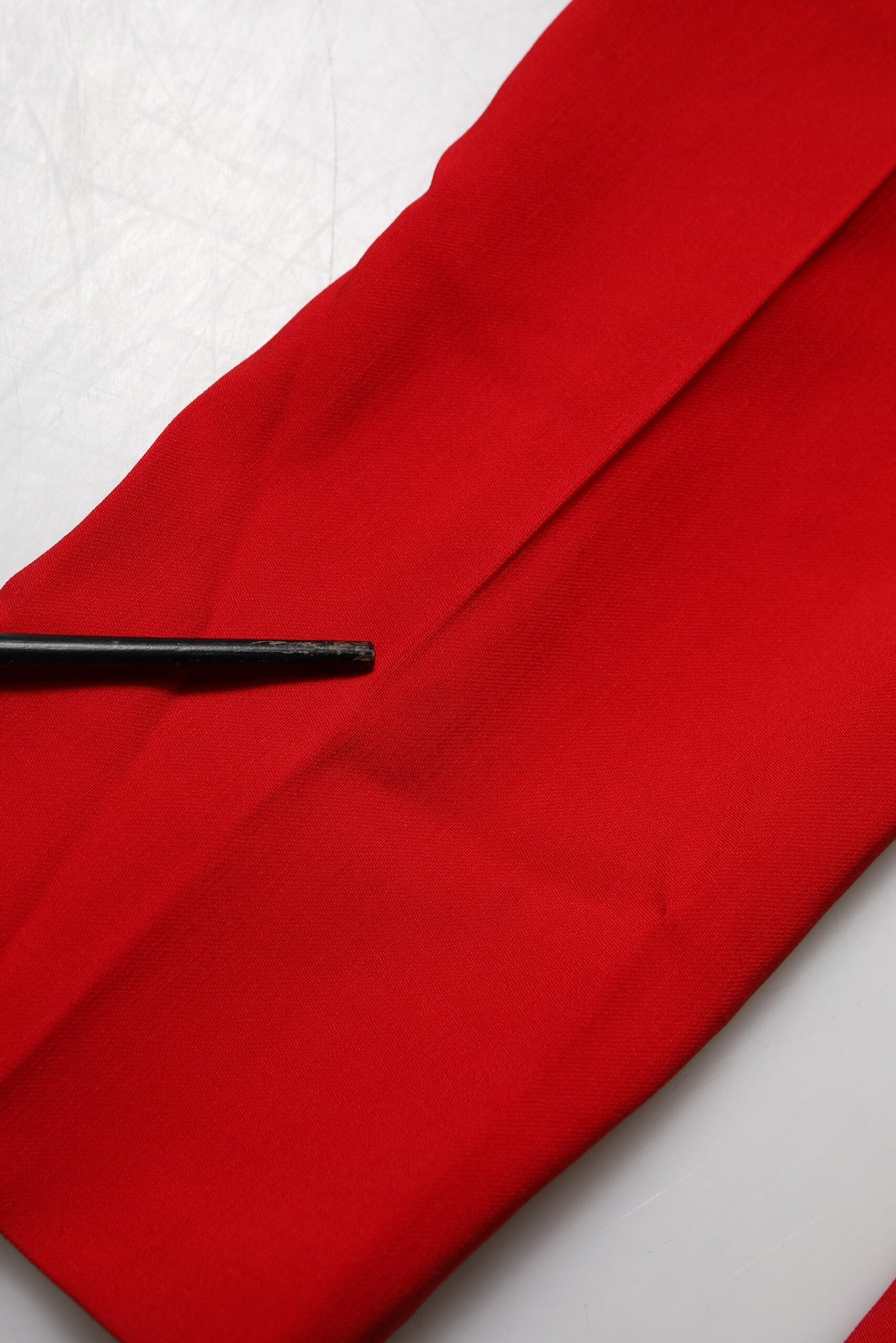 Dolce & Gabbana Rote Wollhose mit halber Taille und konischem Schnitt