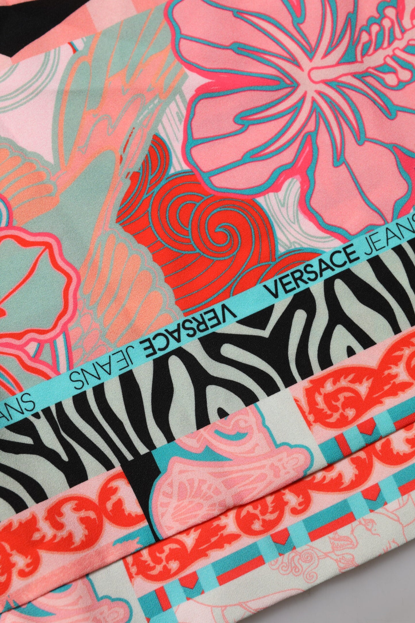 Versace Jeans Multicolor Print Kurze Ärmel Frauen Bluse Top