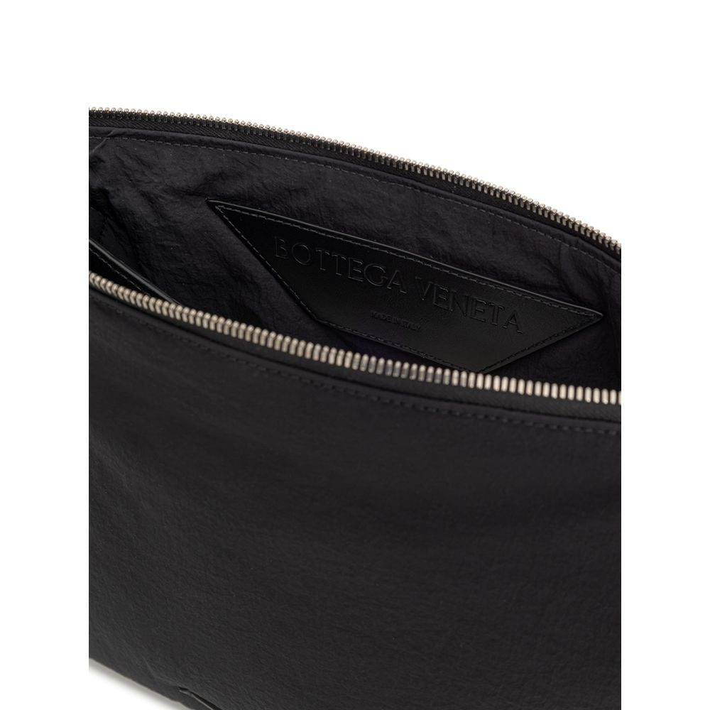 Bottega Veneta Schwarze Nylon-Clutch-Tasche