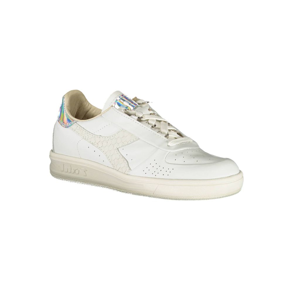 Diadora Sneaker aus weißem Stoff