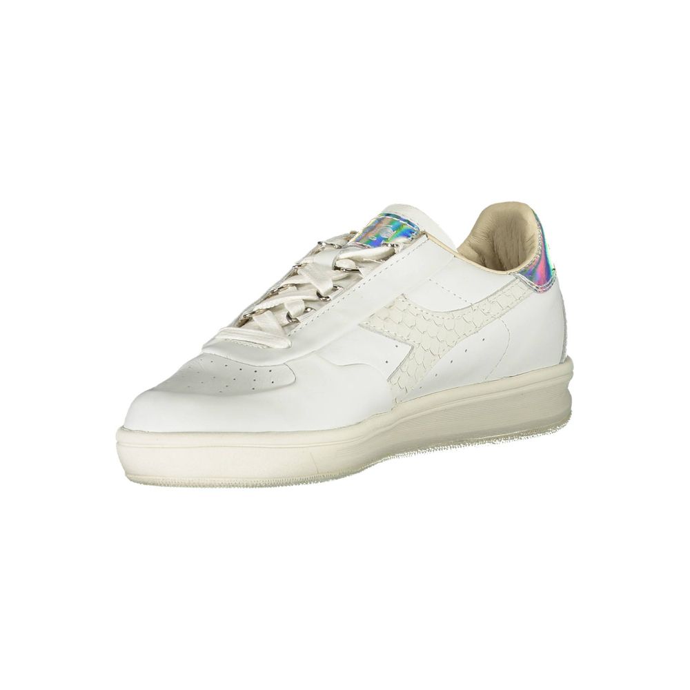 Diadora Sneaker aus weißem Stoff