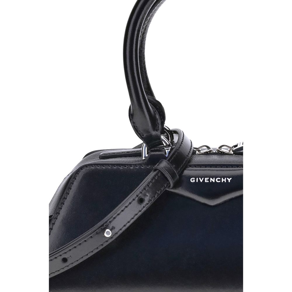 Givenchy Antigona Ost-West Mini Handtasche