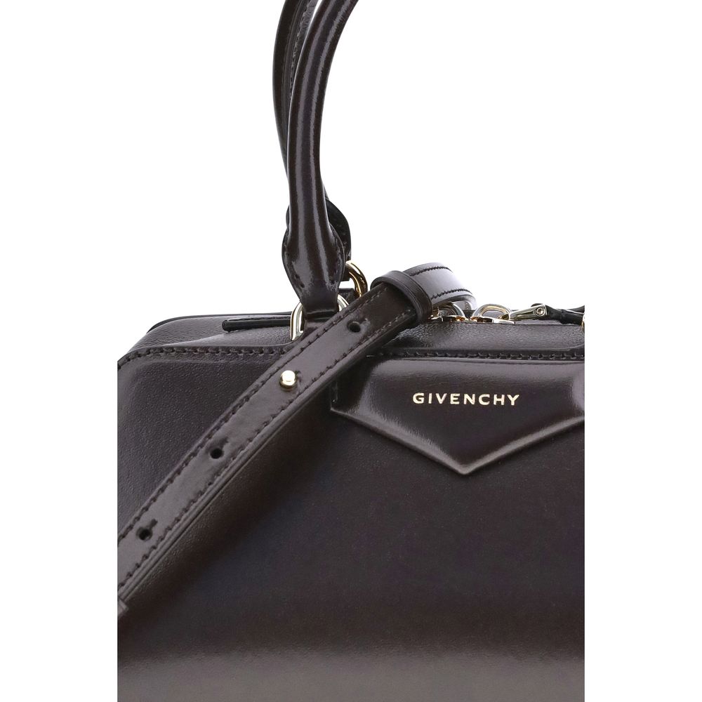 Givenchy Antigona Ost-West kleine Handtasche