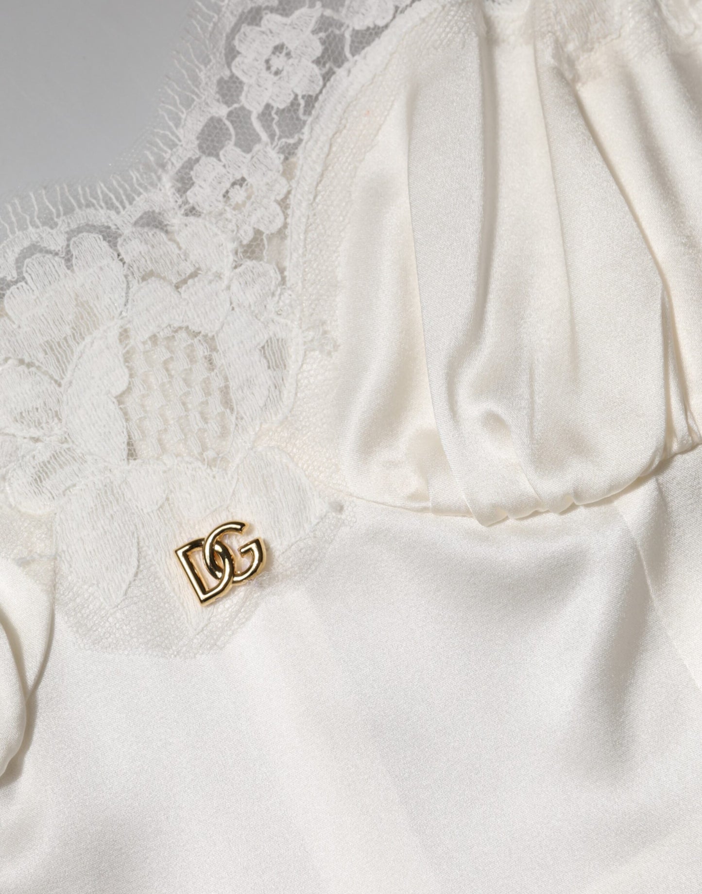 Dolce & Gabbana Weißes DG Logo-Spitzenkleid aus Seide Nachtwäsche