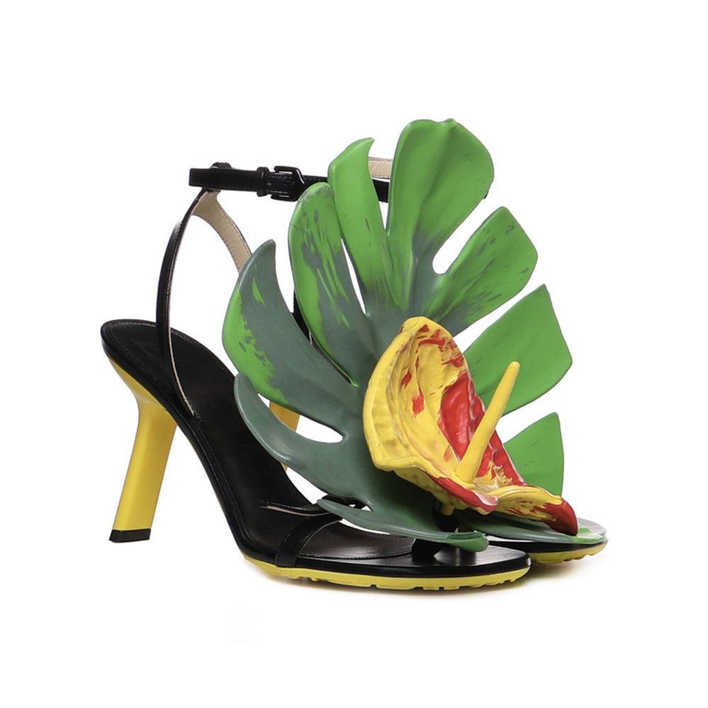 Loewe Petal Monstera Sandalen aus Leder