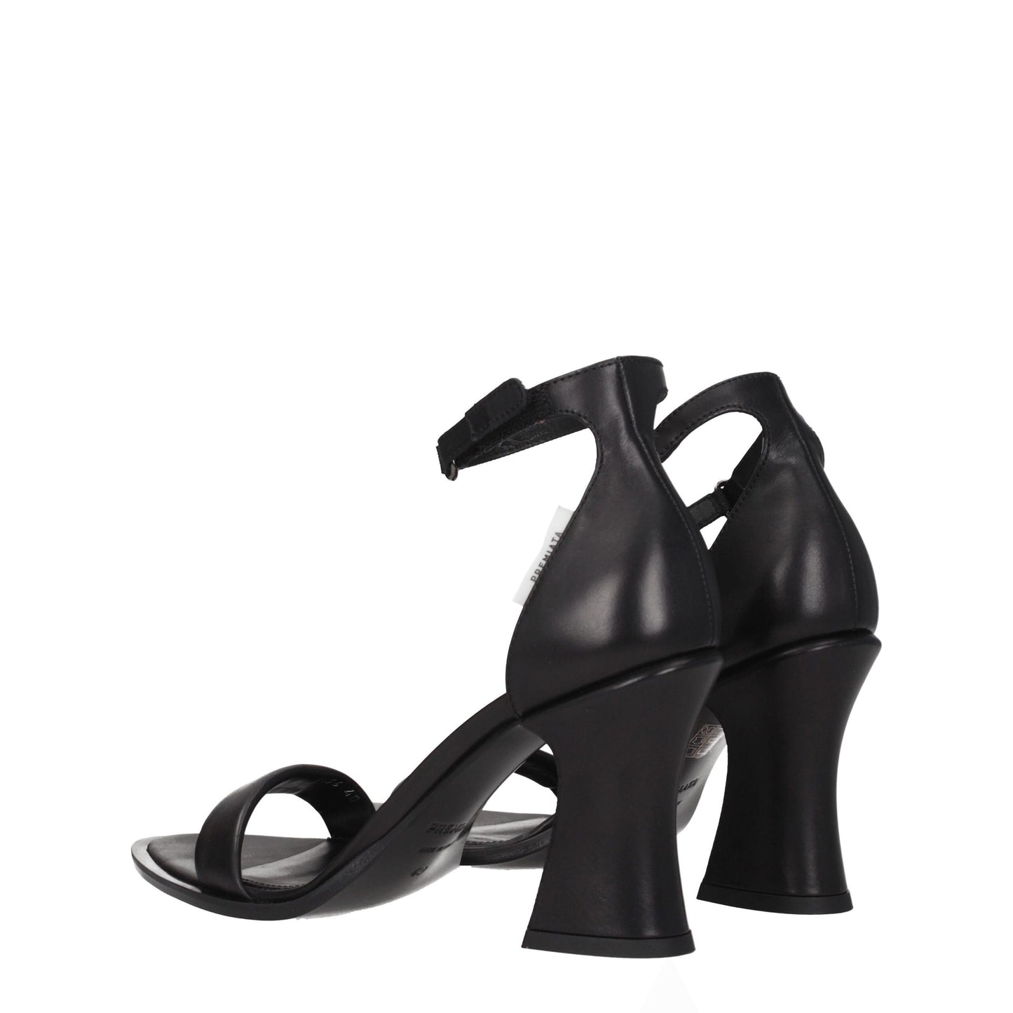 Premiata Flache Sandalen aus schwarzem Leder