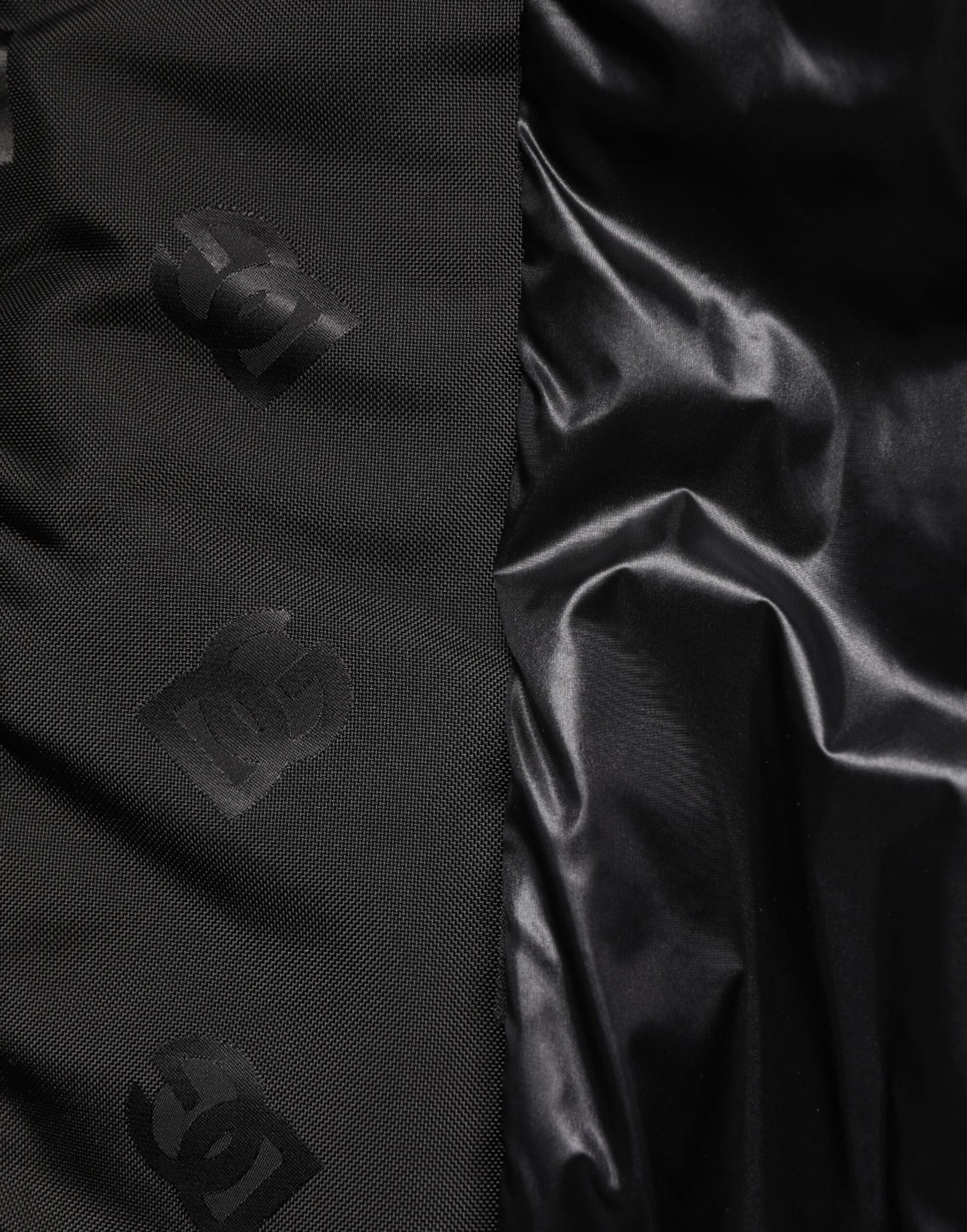 Dolce & Gabbana Schwarze Cargo Windbraker Logo Mania Jacke