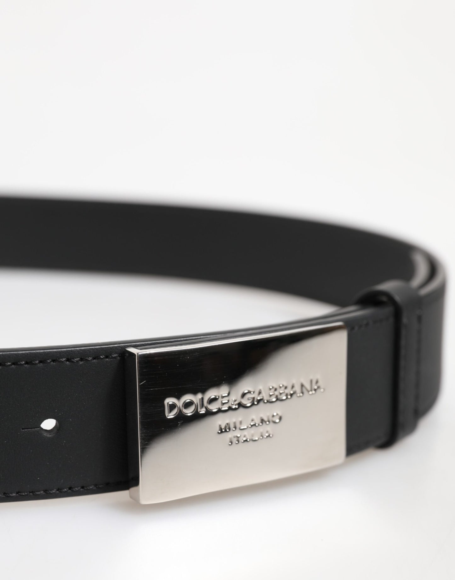 Dolce & Gabbana Schwarzer Leder-Gürtel mit klassischer Metall-Logo-Schnalle