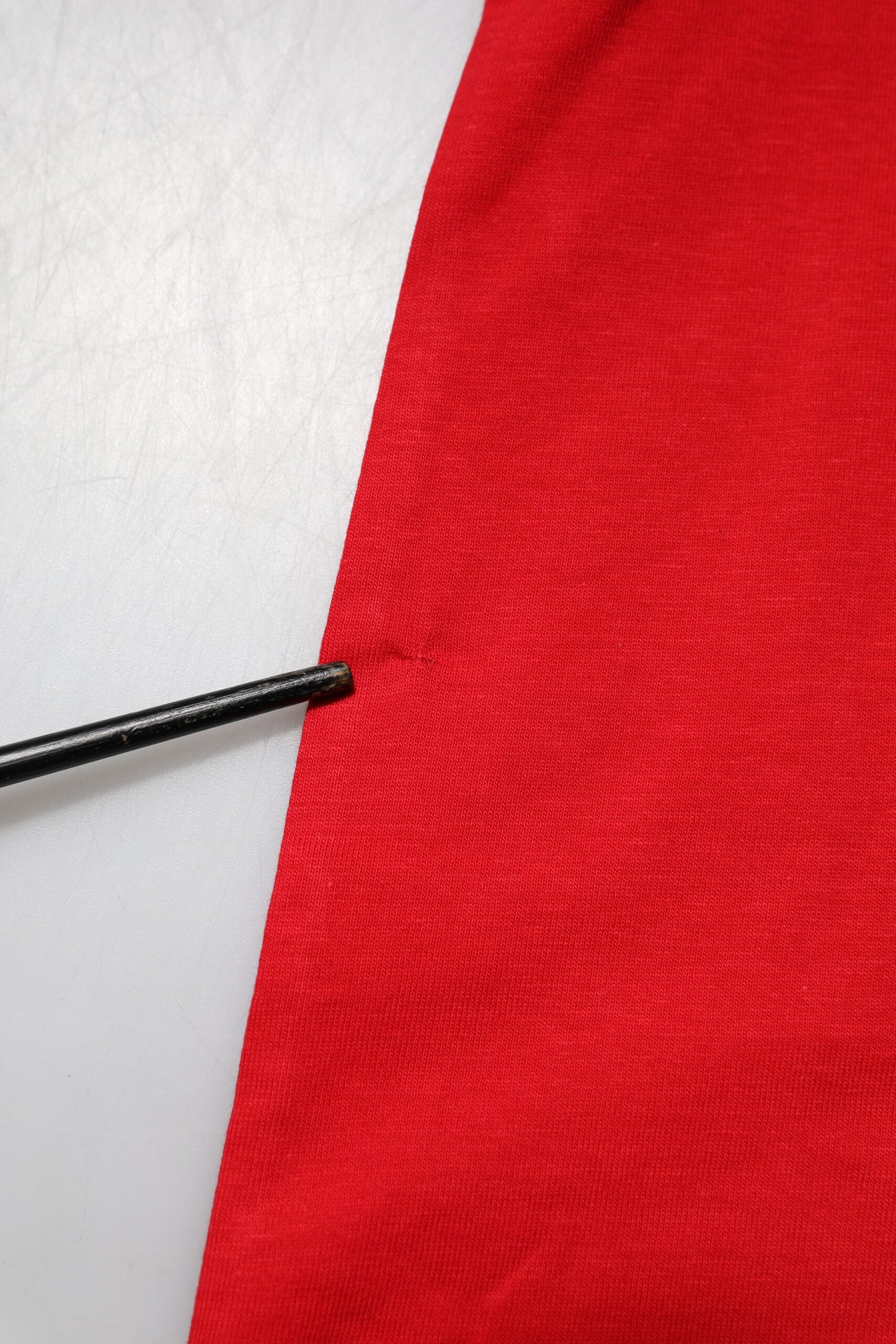 Dolce & Gabbana Rotes Baumwoll-T-Shirt mit Rundhalsausschnitt und kurzen Ärmeln