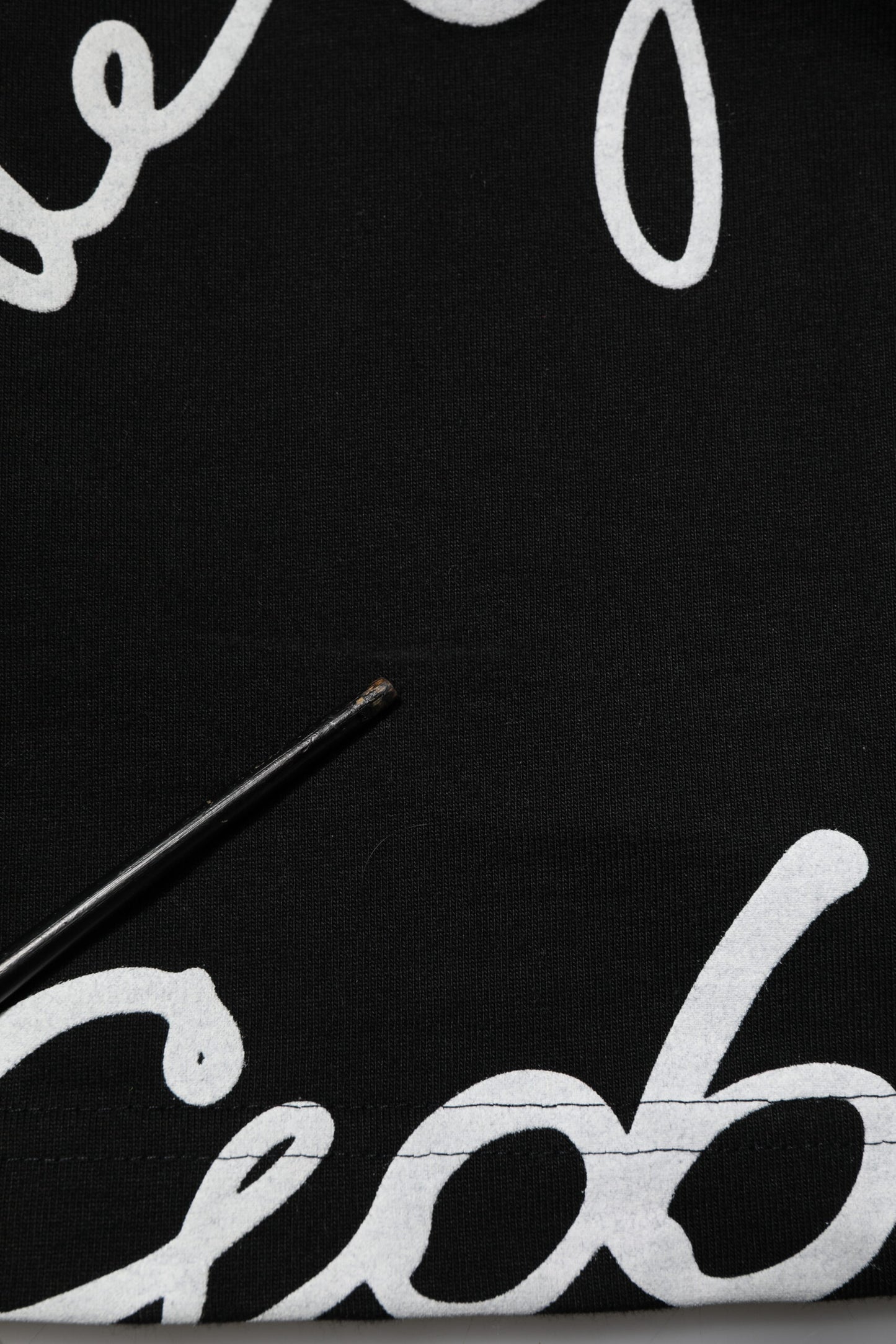 Dolce & Gabbana Schwarzes T-Shirt mit Rundhalsausschnitt und Logodruck aus Baumwolle