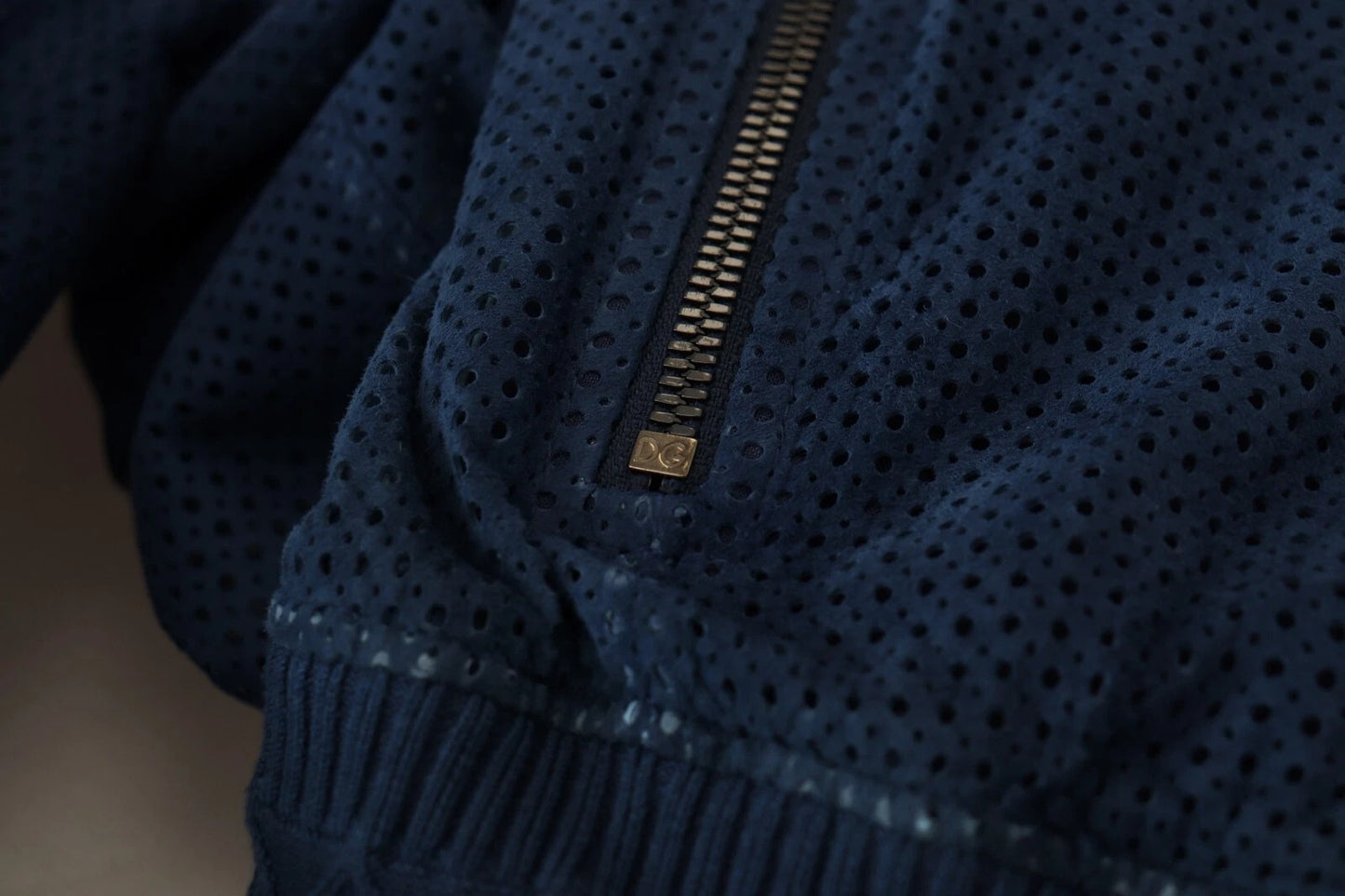 Dolce & Gabbana Perforierte Jacke mit durchgehendem Reißverschluss aus blauem Leder
