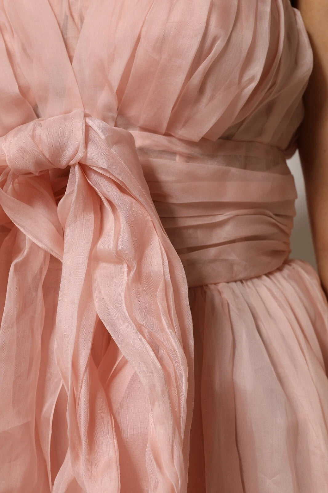 Dolce & Gabbana Rosa Seidenchiffon A-Linie plissiertes Midikleid
