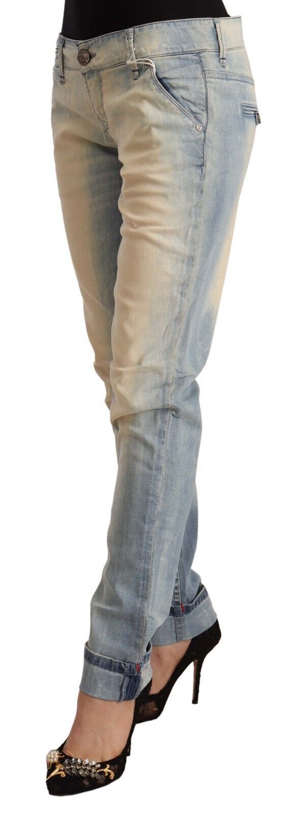 Acht Hellblaue Skinny Denim-Jeans aus gewaschener Baumwolle mit niedriger Taille