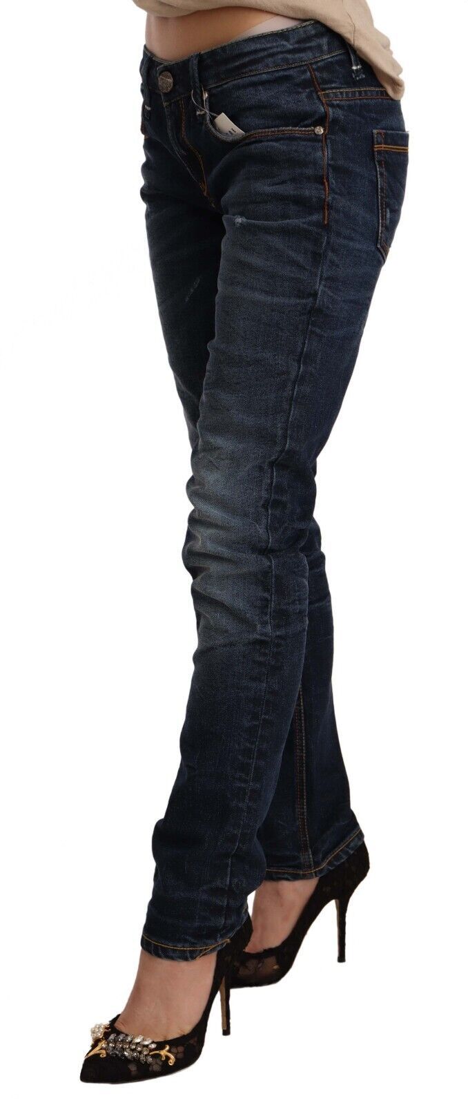 Acht Blaue Skinny Denim Jeans aus gewaschener Baumwolle mit niedriger Taille
