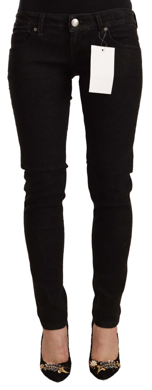 Acht Schwarze Skinny Denim-Jeans aus Baumwolle mit niedriger Taille