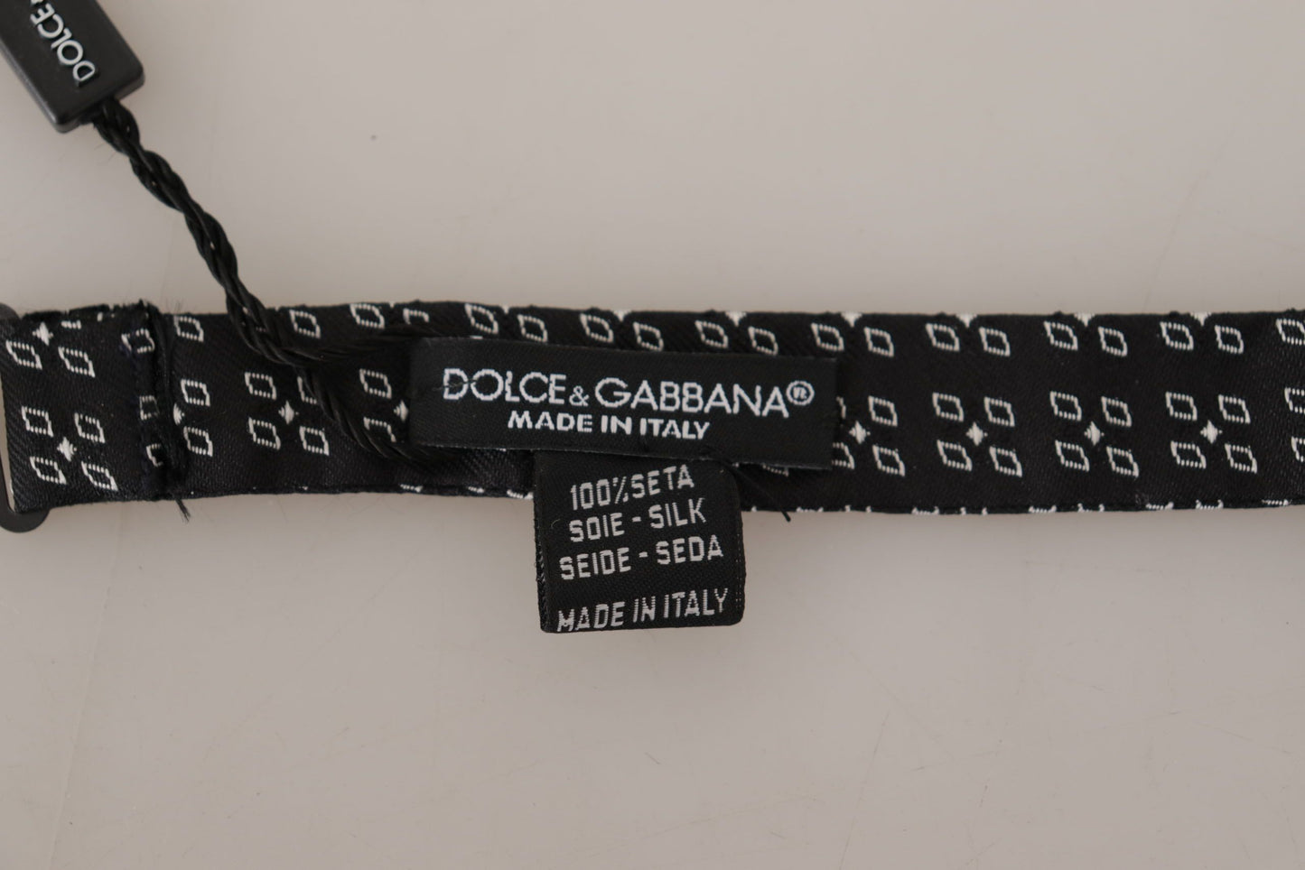 Dolce & Gabbana Schwarz-Weiß gepunktet 100% Seide Hals Papillon Krawatte