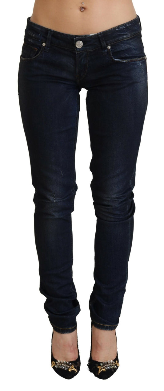 Acht Blaue Low Waist Slim Fit Damen Denim Jeans