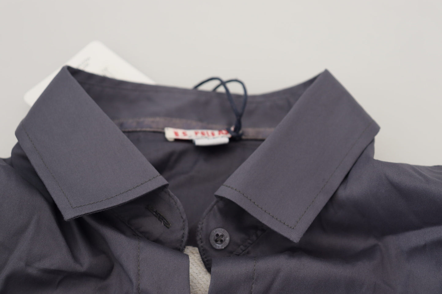 U.S. POLO ASSN. Graues bedrucktes Oberteil mit langen Ärmeln und Kragen