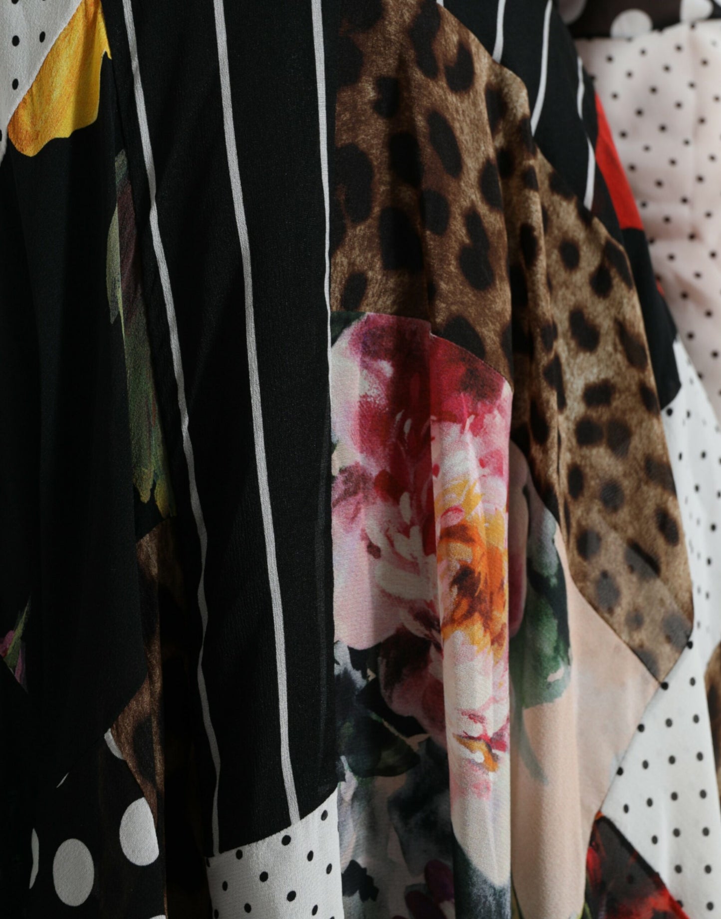 Dolce & Gabbana Multicolor Patchwork-Kleid mit Leopardenmuster