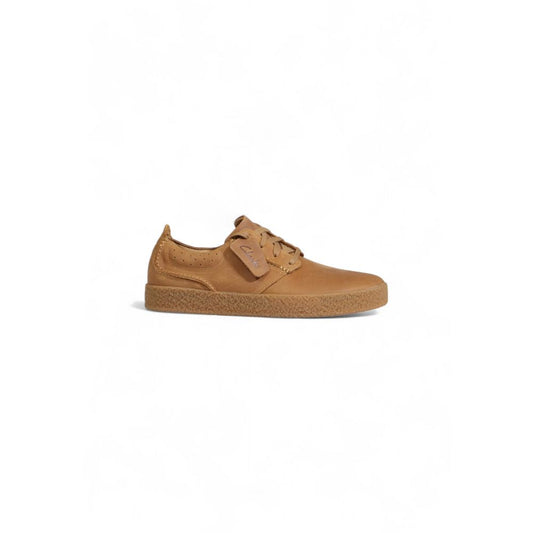 Clarks Beige Wildleder Oxfords und Derby