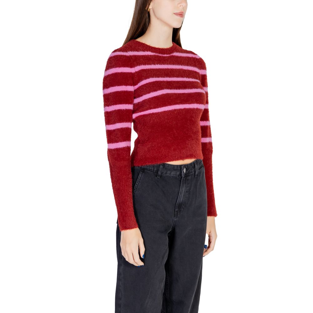 Only Roter Nylon-Pullover