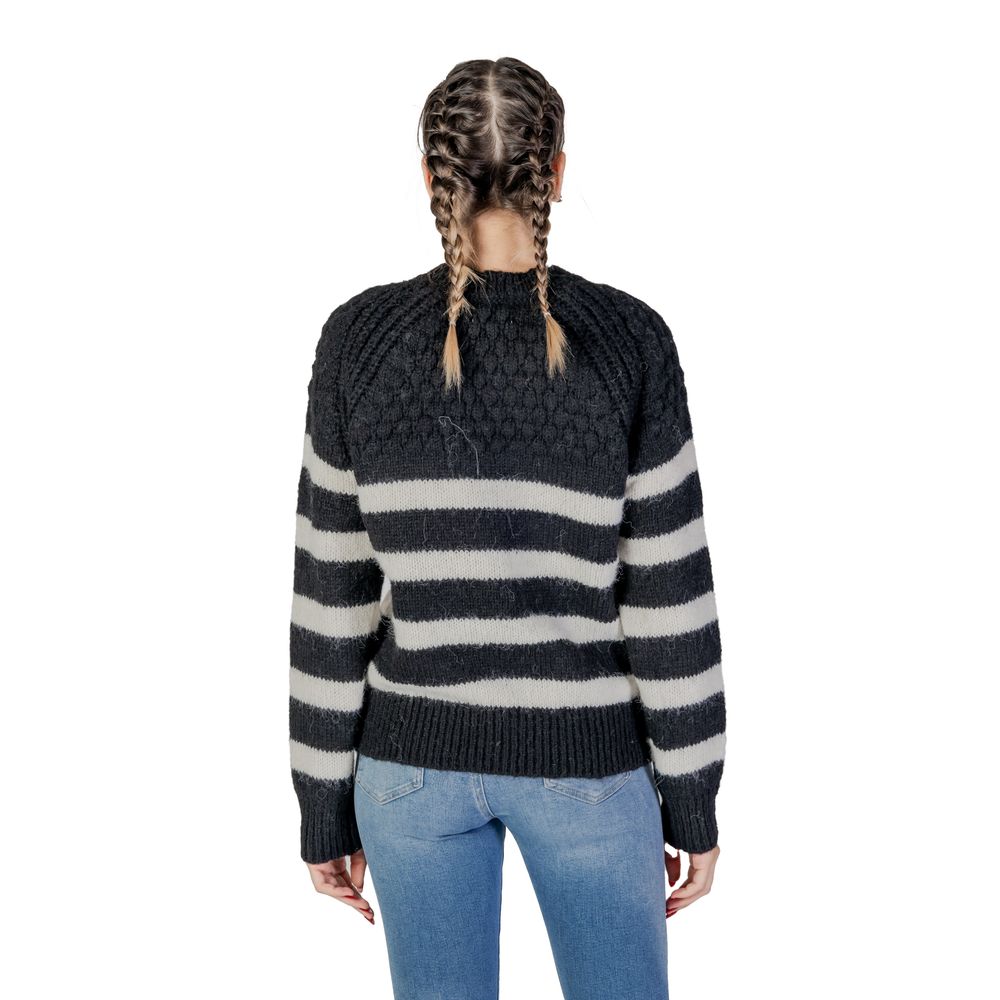 Only Schwarzer und weißer Pullover aus recyceltem Polyester