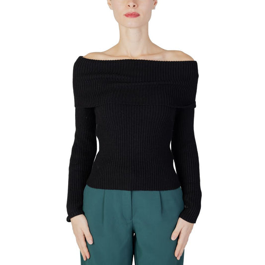 Only Schwarzer Viskose-Pullover