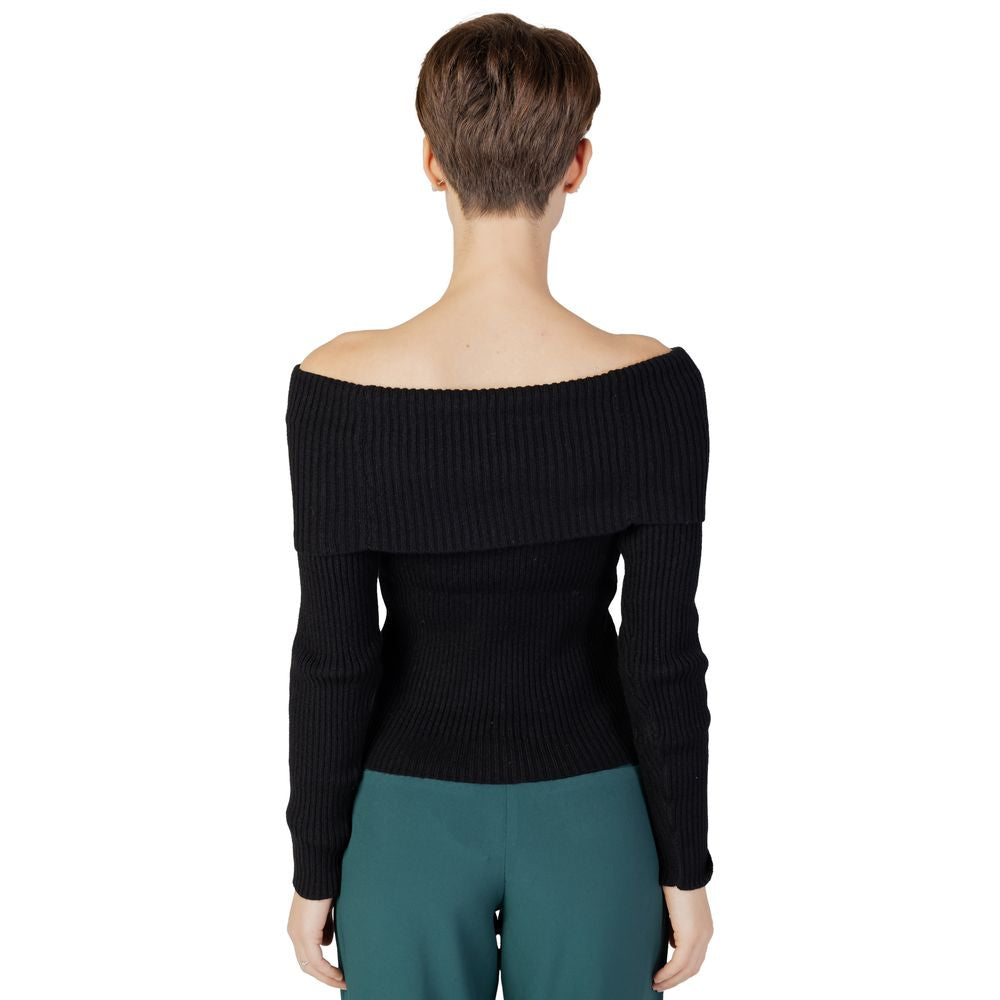 Only Schwarzer Viskose-Pullover