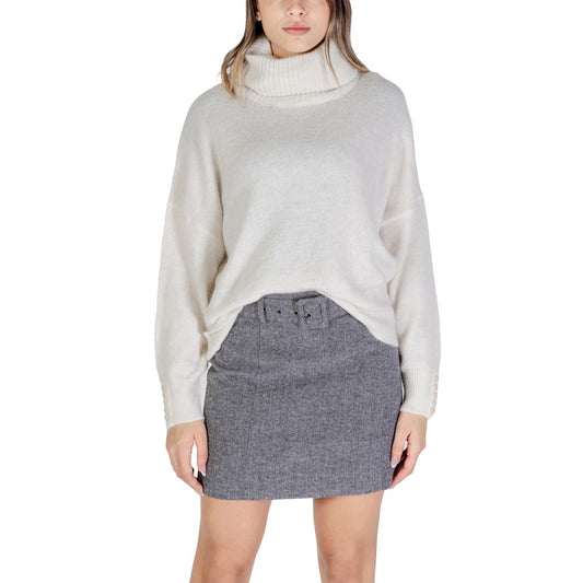 ICHI Cremefarbener Marabu-Rollkragenpullover