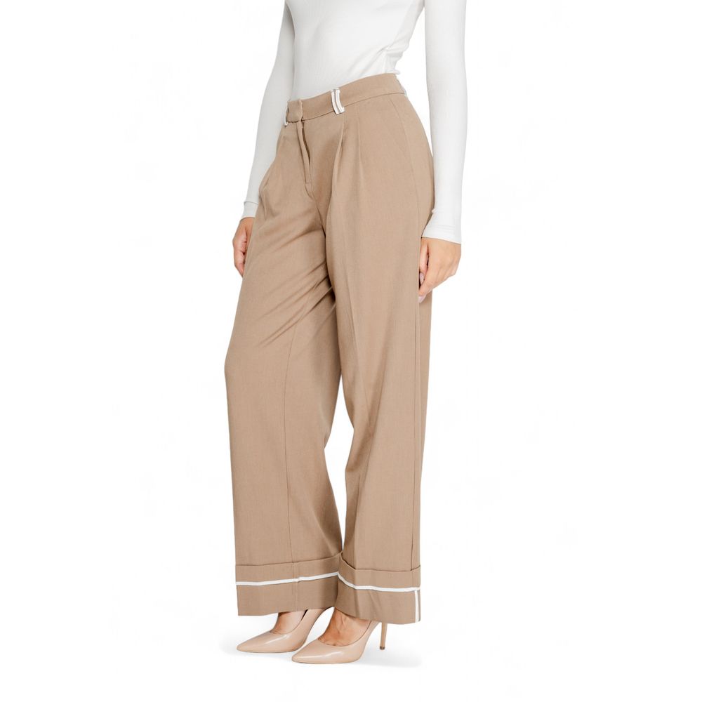 Only Braune Hose aus wiederverwertetem Polyester