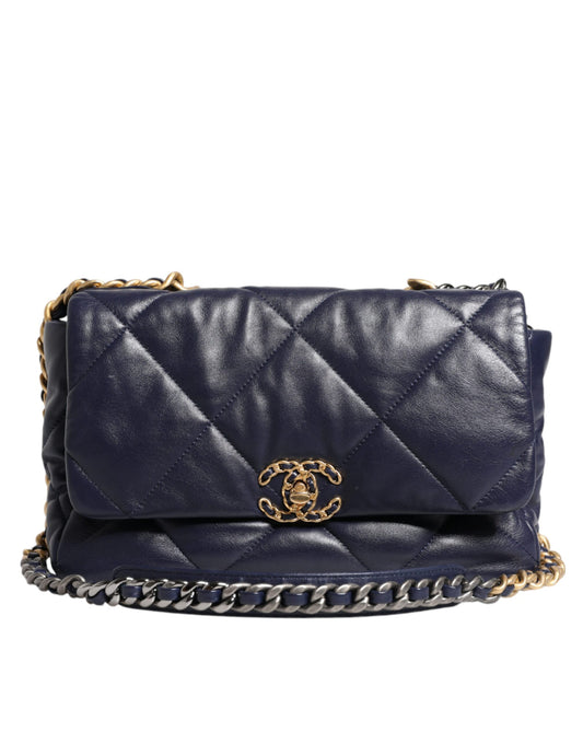 Chanel Blaue Lederumhängetasche mit gesteppter Kette